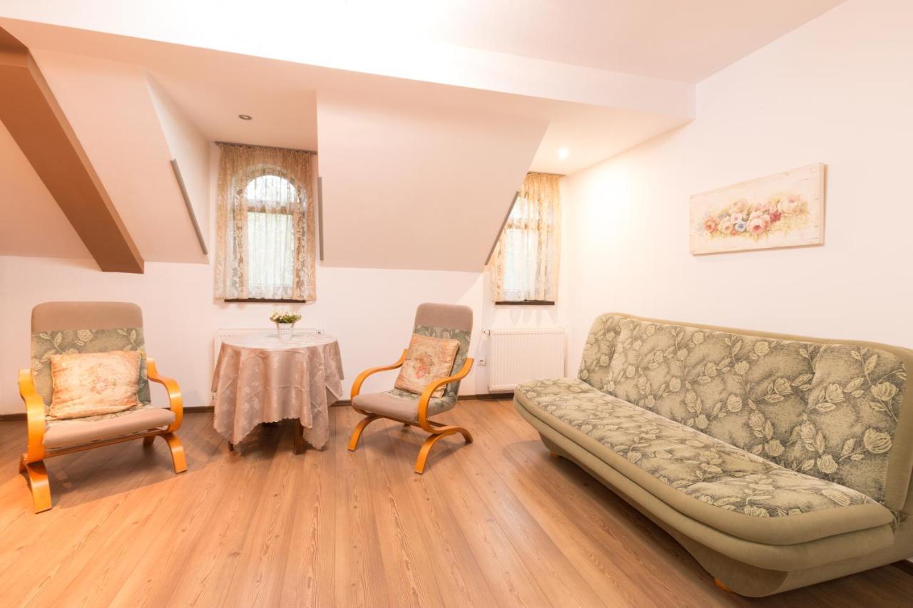 شقة سِنايا  في Downtown Park Loft المظهر الخارجي الصورة